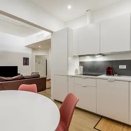 Guesthost - Giardino Della Fortezza Modern X6 With Patio Florence