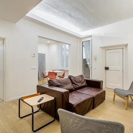 Giardino Della Fortezza Modern X6 With Patio Daire *