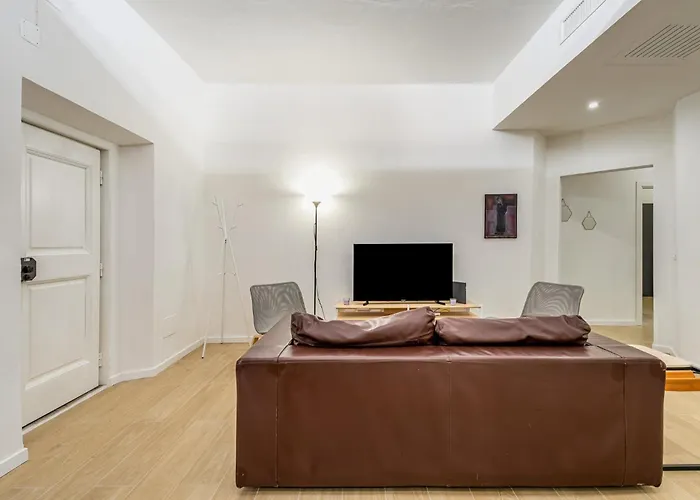Guesthost - Giardino Della Fortezza Modern X6 With Patio *